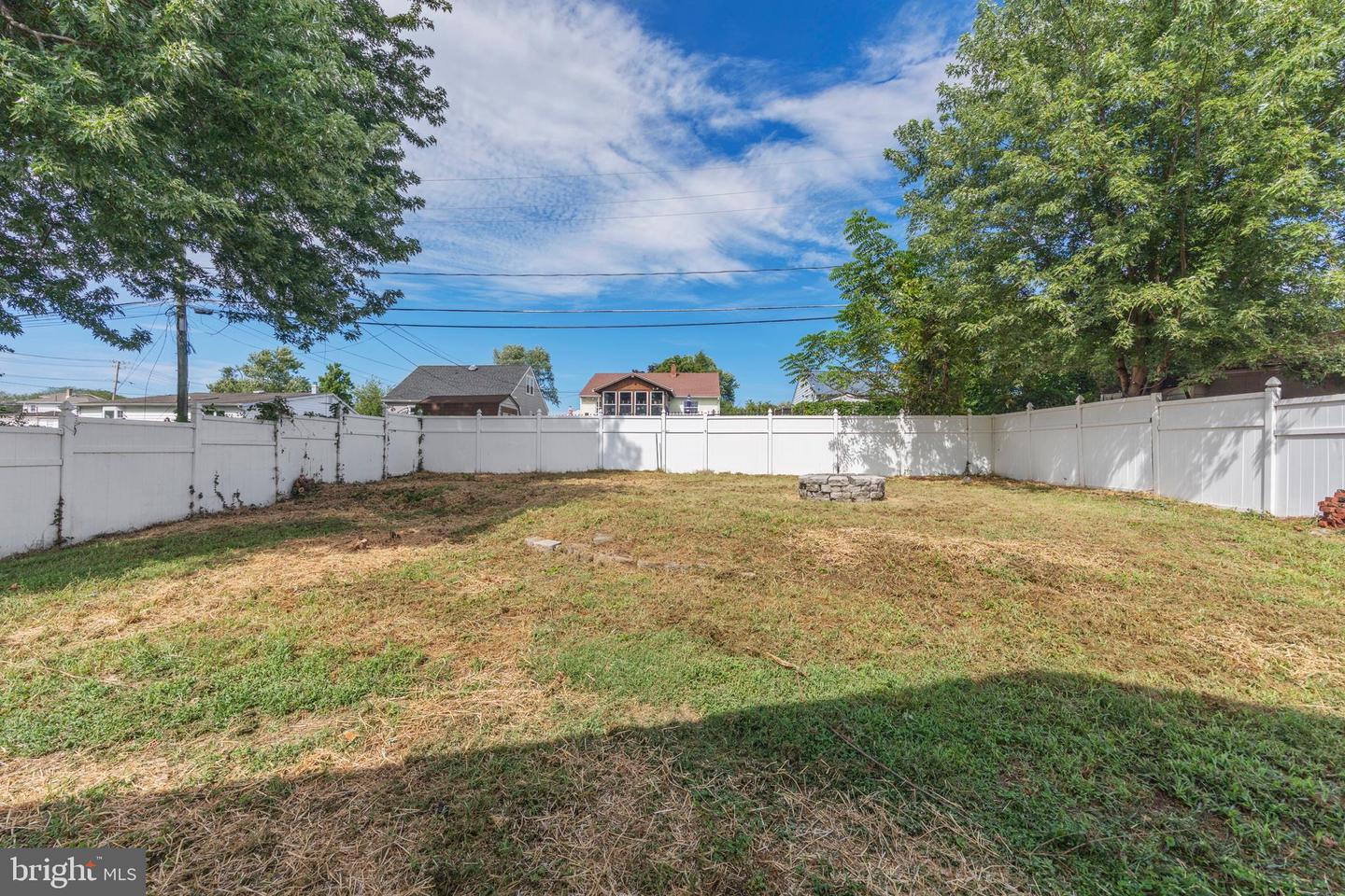 2808 Illinois Ave Property Photo 42