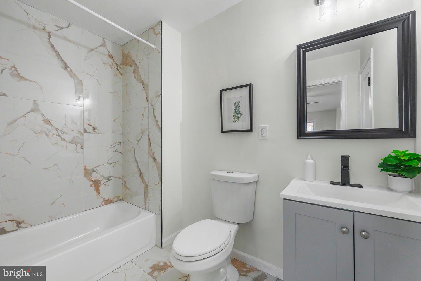 2808 Illinois Ave Property Photo 63