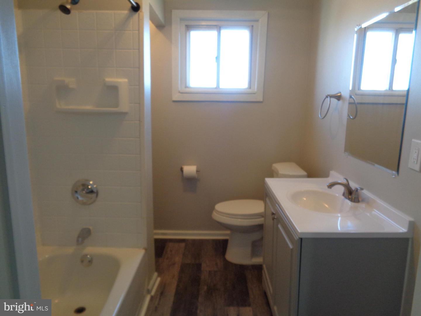 7150 Eastbrook Ave Property Photo 12