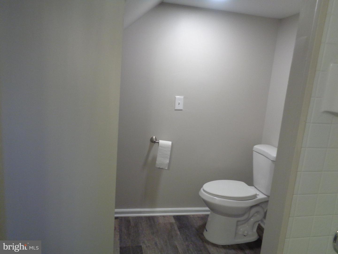 7150 Eastbrook Ave Property Photo 28