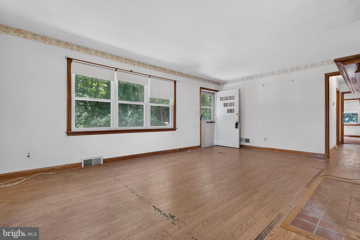 16 Balfred Ave Property Photo 11