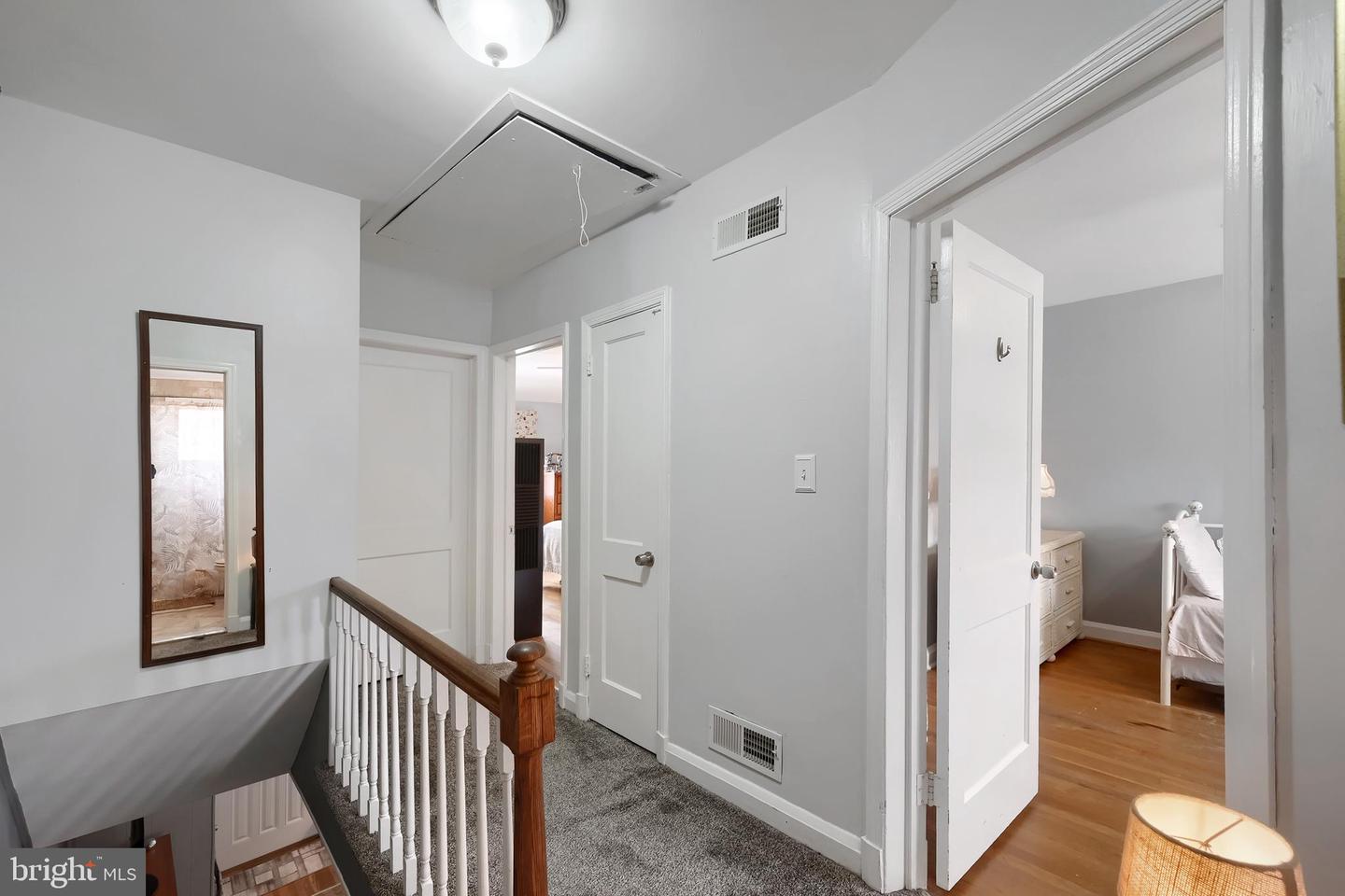 834 Arncliffe Rd Property Photo 11