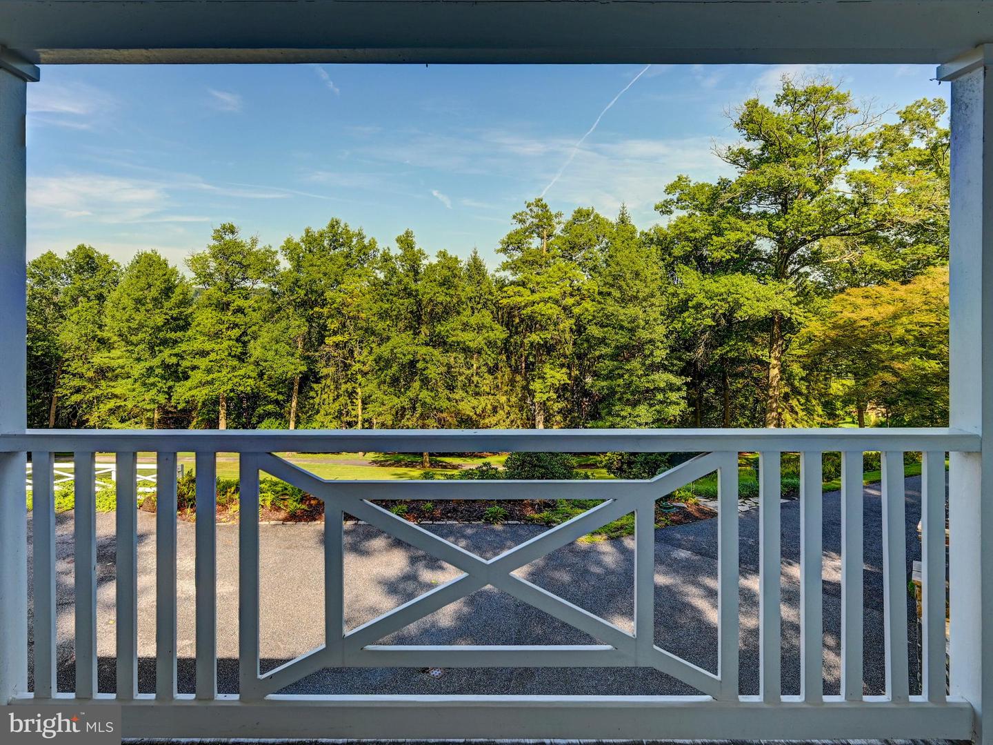 1860 Circle Rd Property Photo 15
