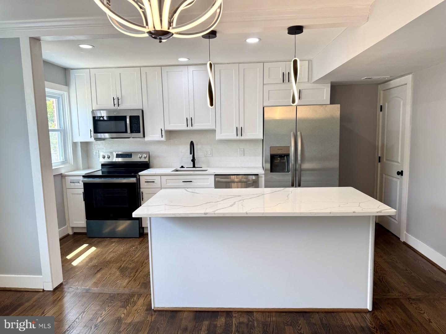 6633 Frederick Rd Property Photo 11