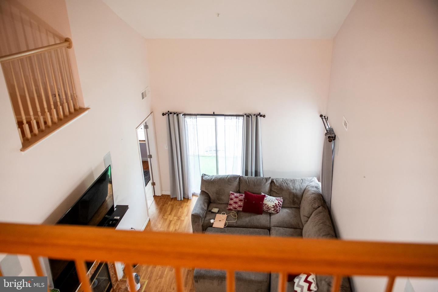 2205 Falls Gable Ln #a Property Photo 4
