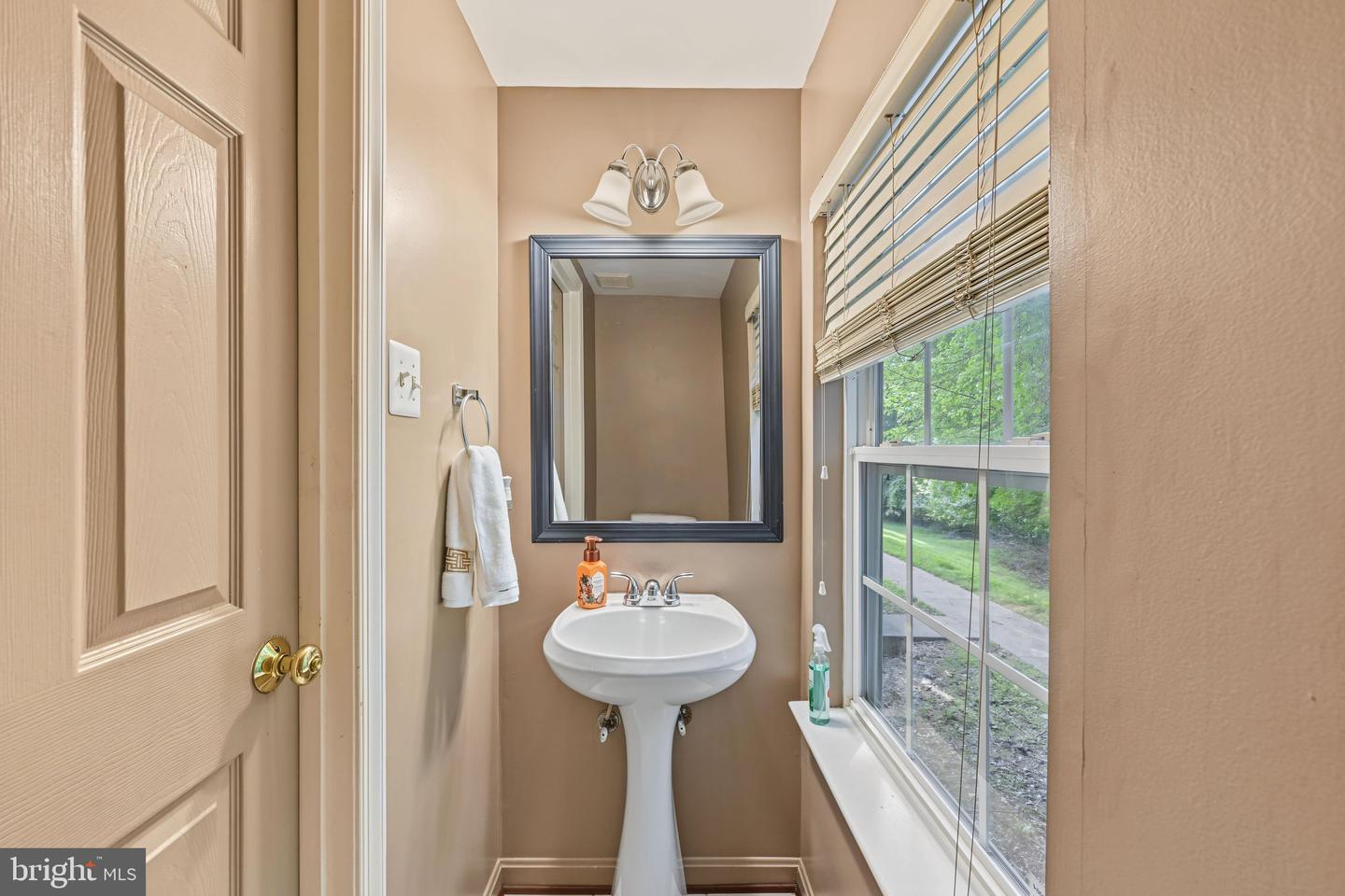 9847 Bon Haven Lane Property Photo 16