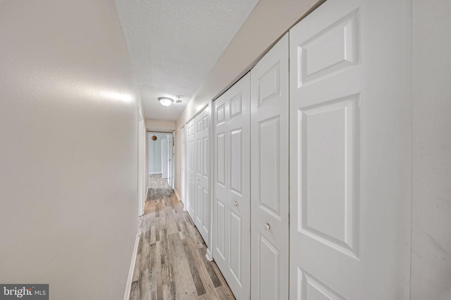 11902 Tarragon Rd #e Property Photo 13