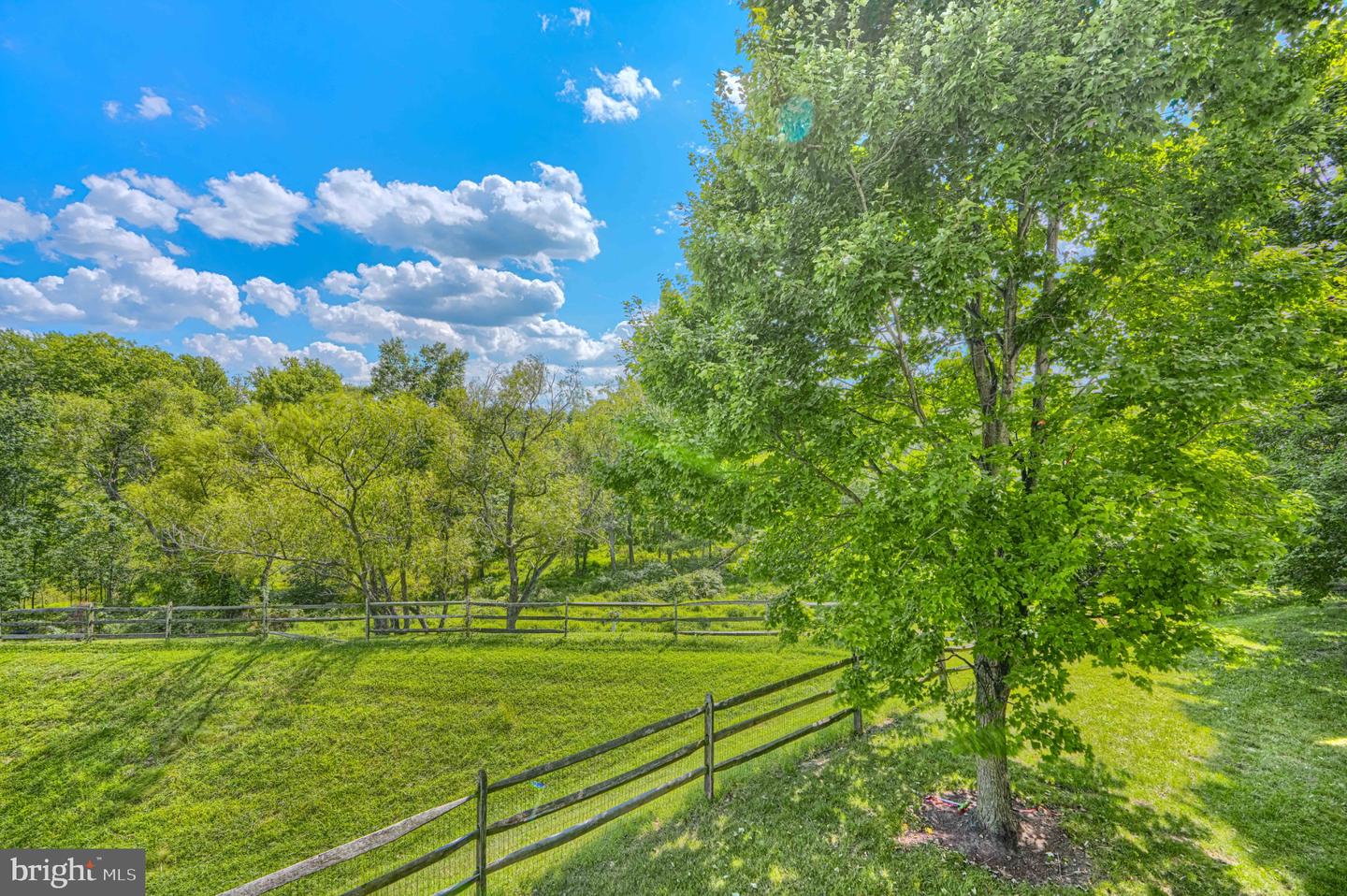 8807 Stone Ridge Cir #102 Property Photo 15
