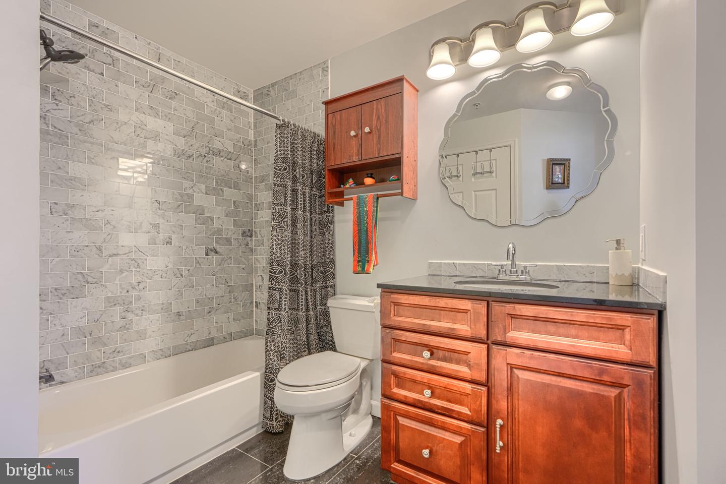 8807 Stone Ridge Cir #102 Property Photo 24