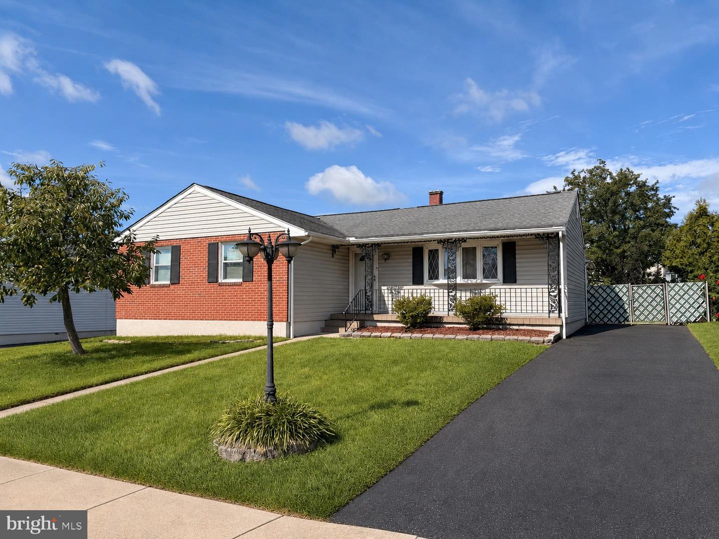 4 Veitch Ct Property Photo 1