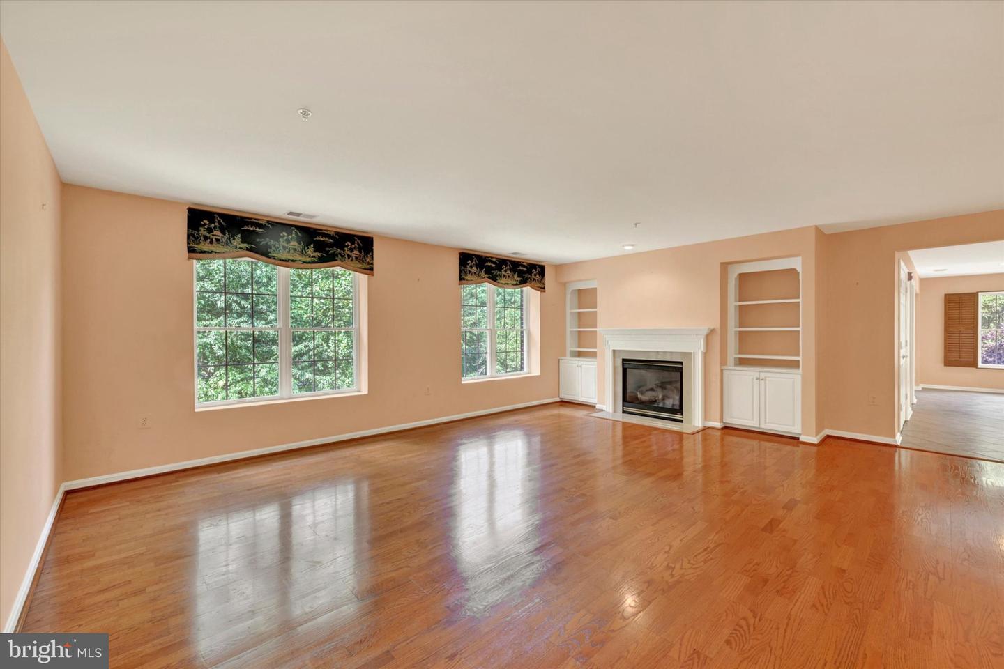 12030 Tralee Rd #305 Property Photo 4