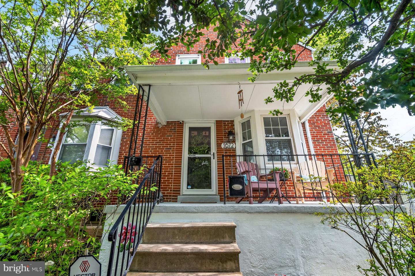 1672 HARDWICK RD
