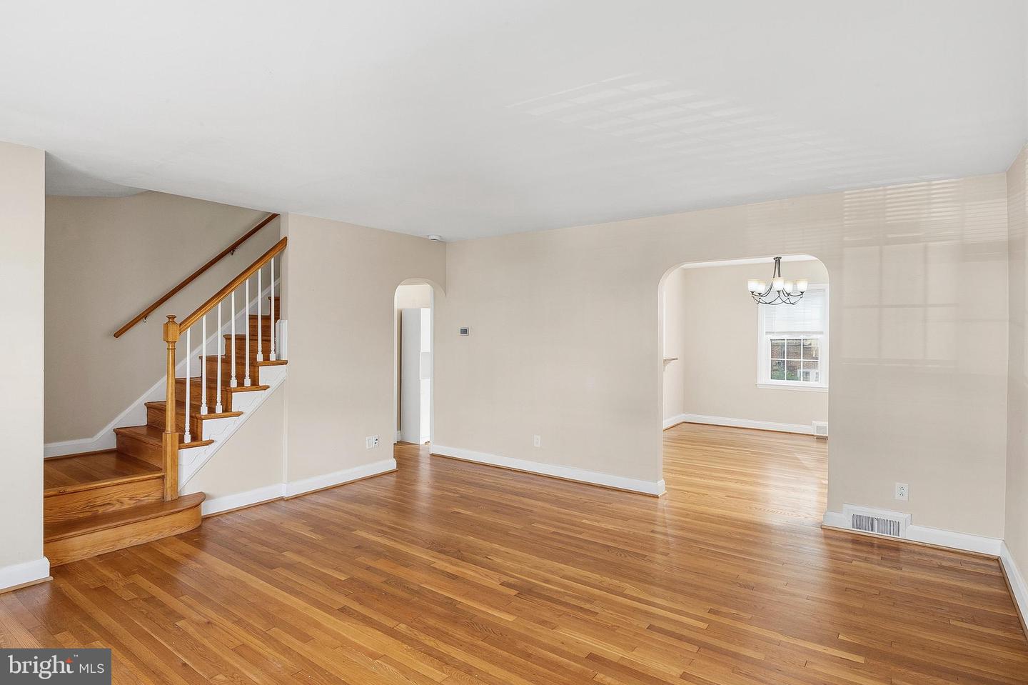 1865 Edgewood Rd Property Photo 4