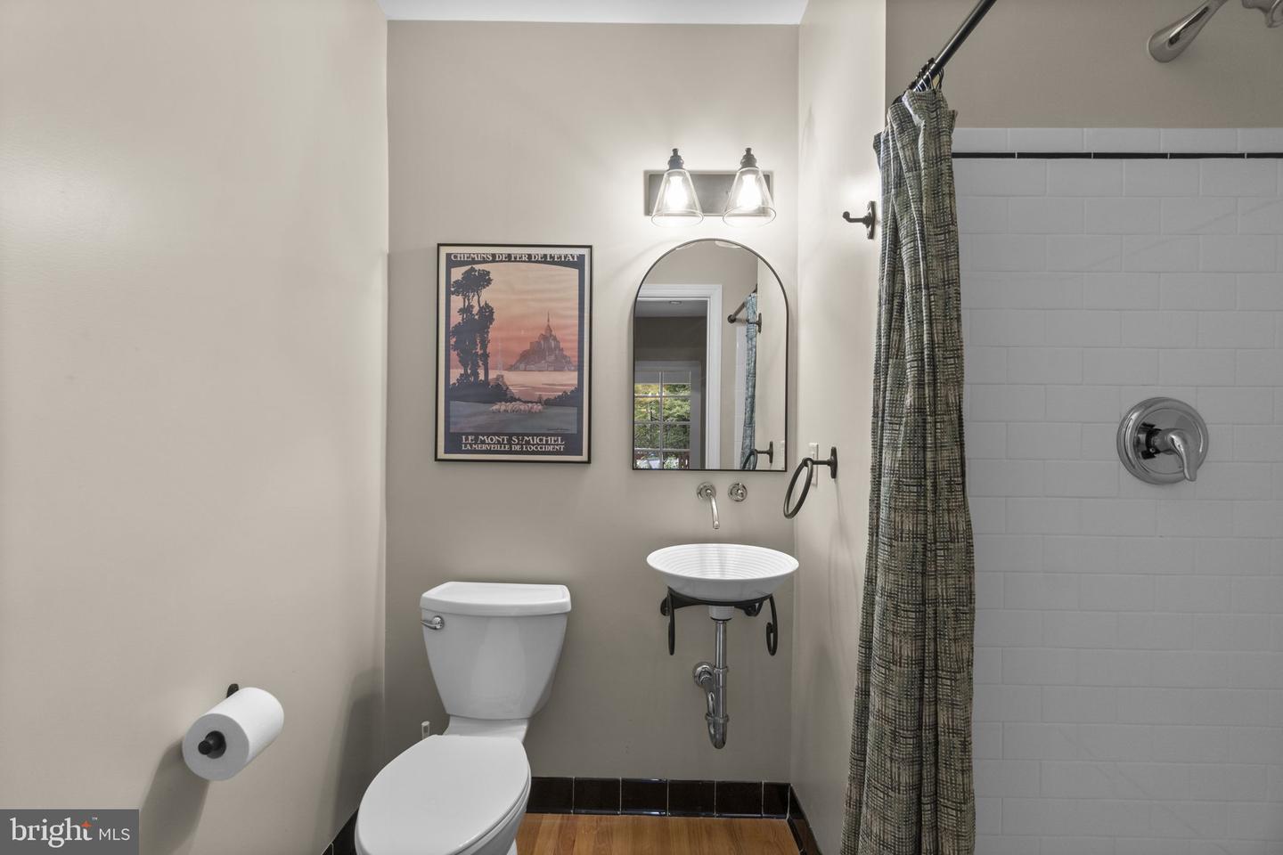 6521 Darnall Rd Property Photo 20