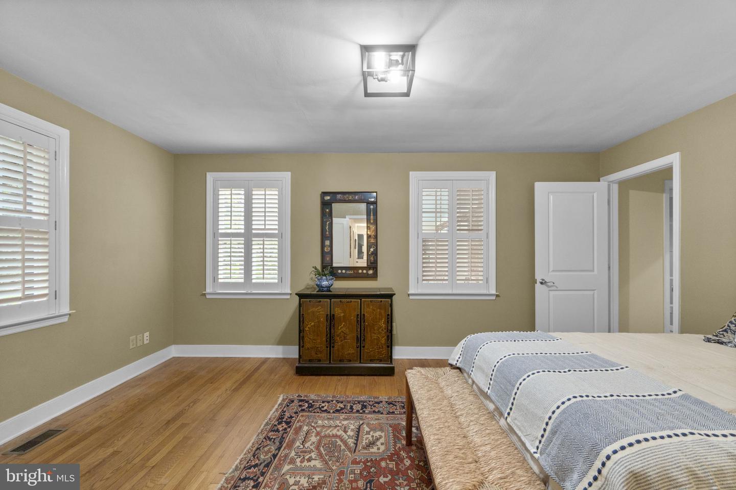 6521 Darnall Rd Property Photo 24
