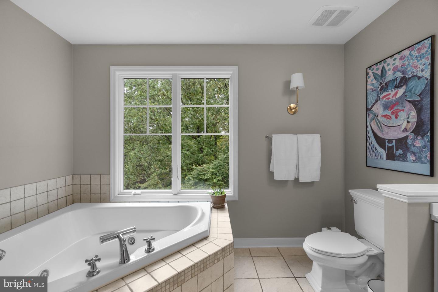 6521 Darnall Rd Property Photo 30