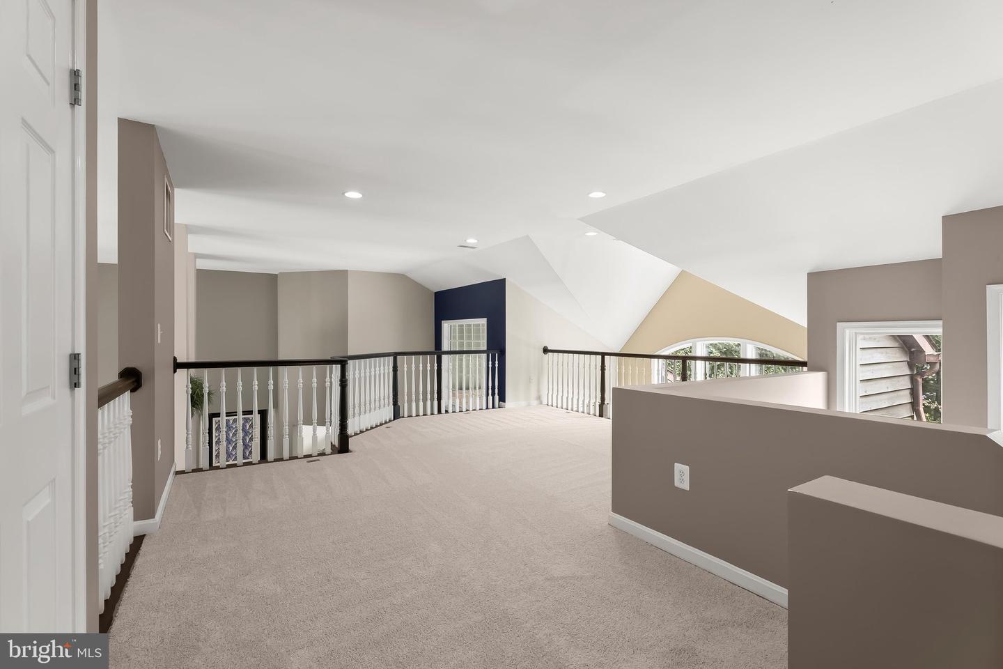 4 Westspring Way Property Photo 51