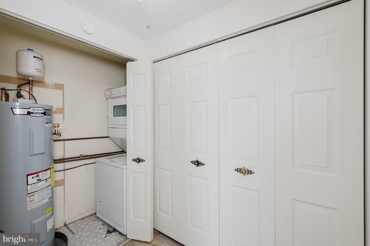 28 Allegheny #1804 Property Photo 31