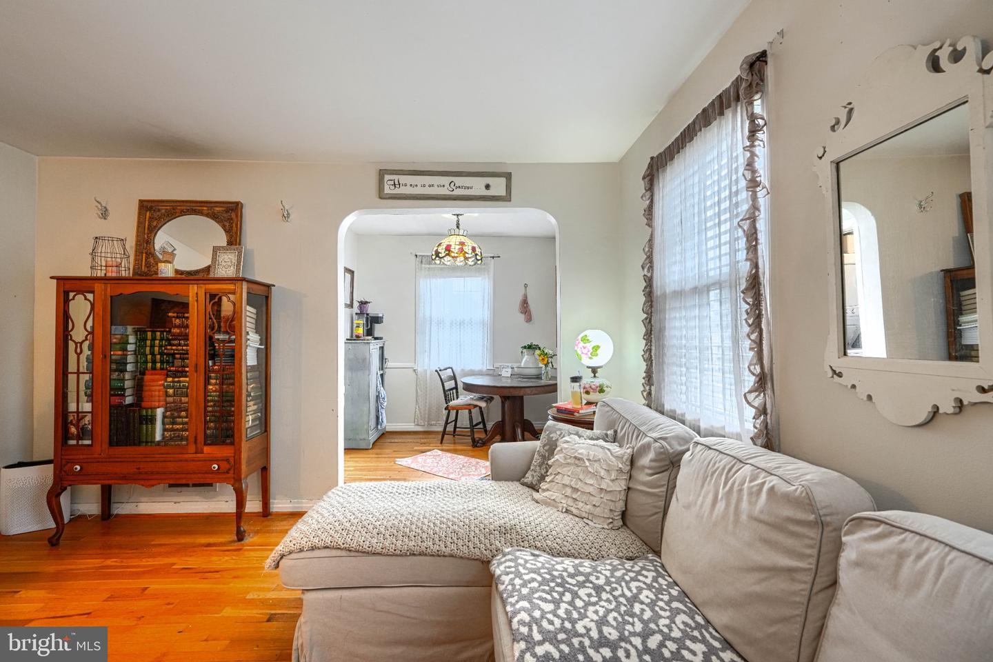 1835 Loch Shiel Rd Property Photo 10