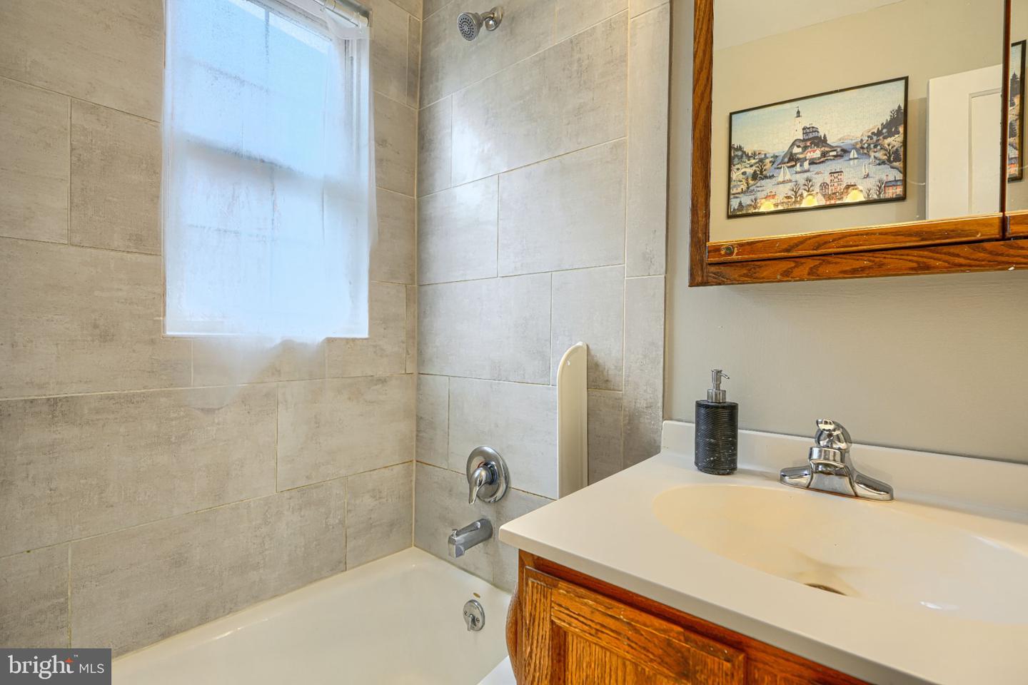 1835 Loch Shiel Rd Property Photo 51