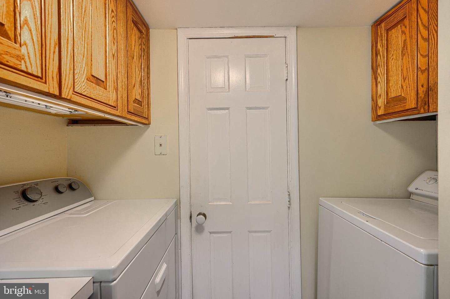 1835 Loch Shiel Rd Property Photo 62