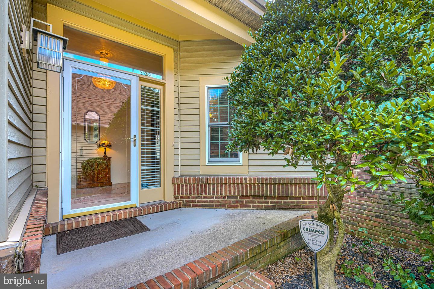 7 Stone Gate Ct Property Photo 3