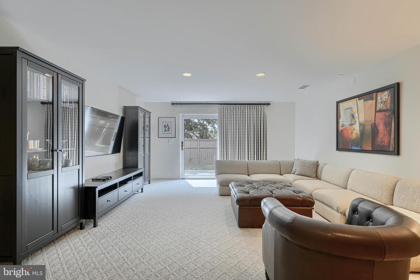 7 Stone Gate Ct Property Photo 32