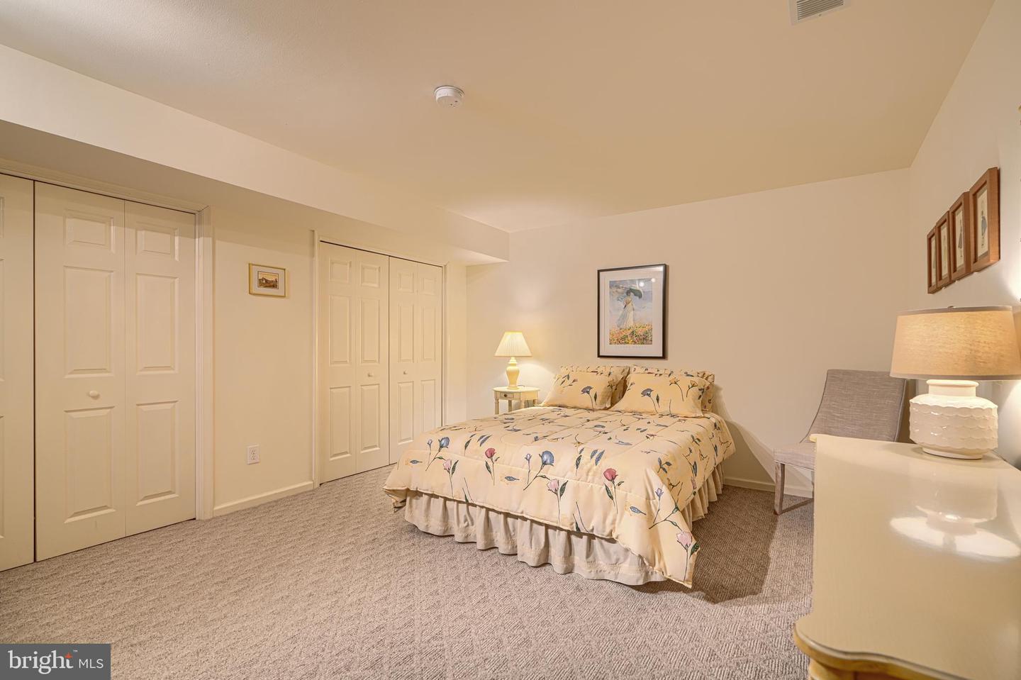 7 Stone Gate Ct Property Photo 35