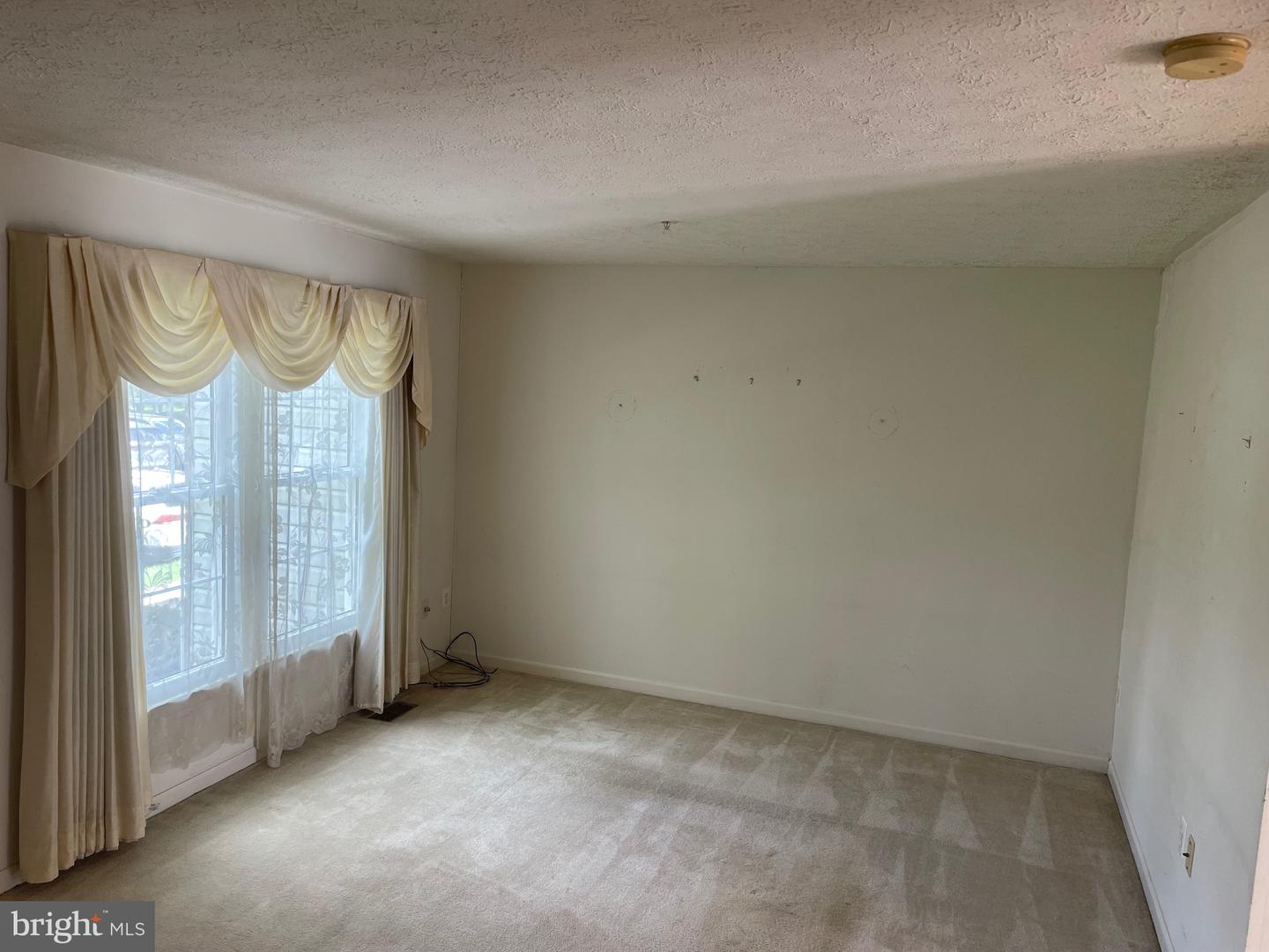 5331 Abbeywood Ct Property Photo 4