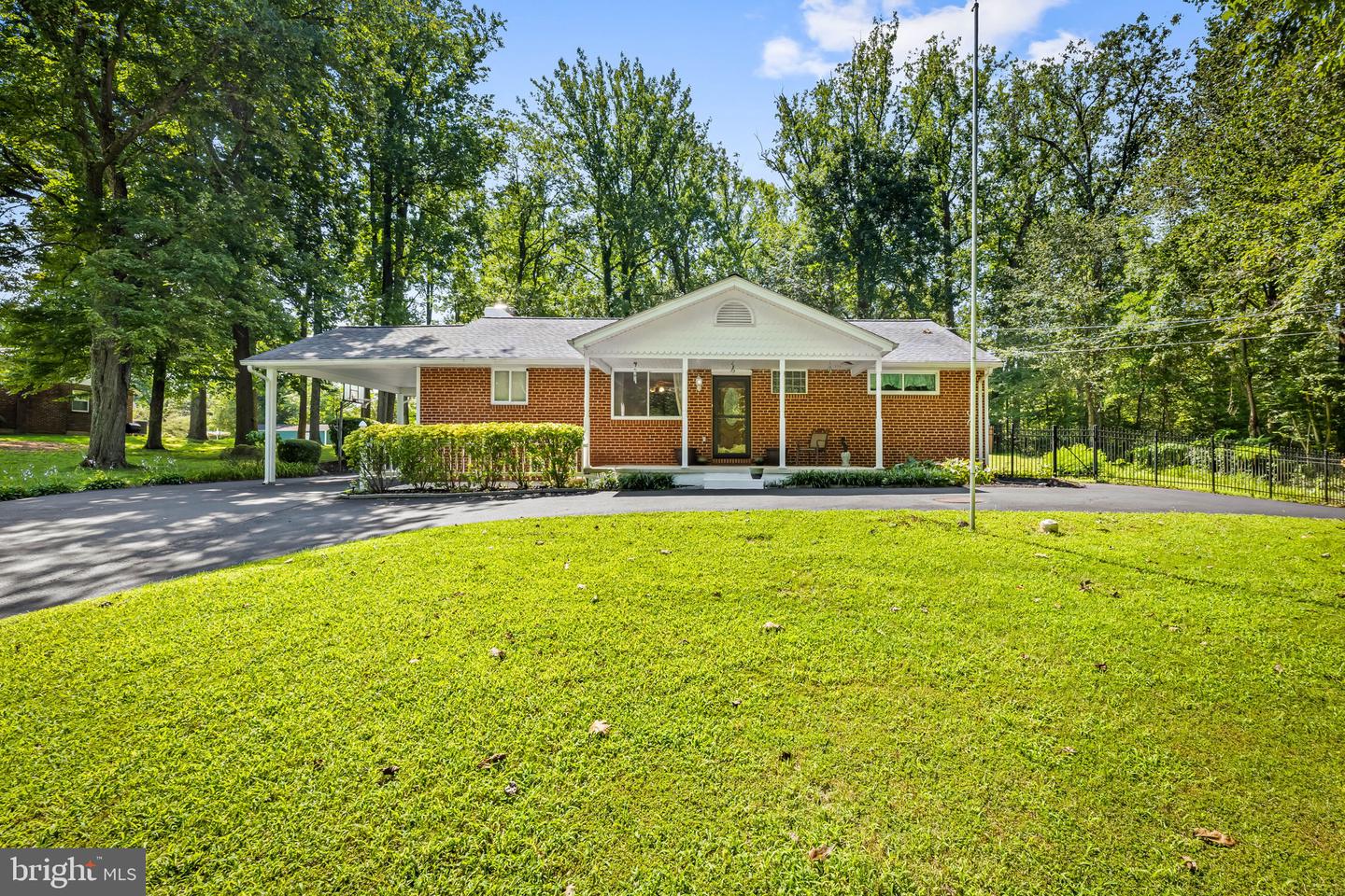 7611 Mount Vista Rd Property Photo 1