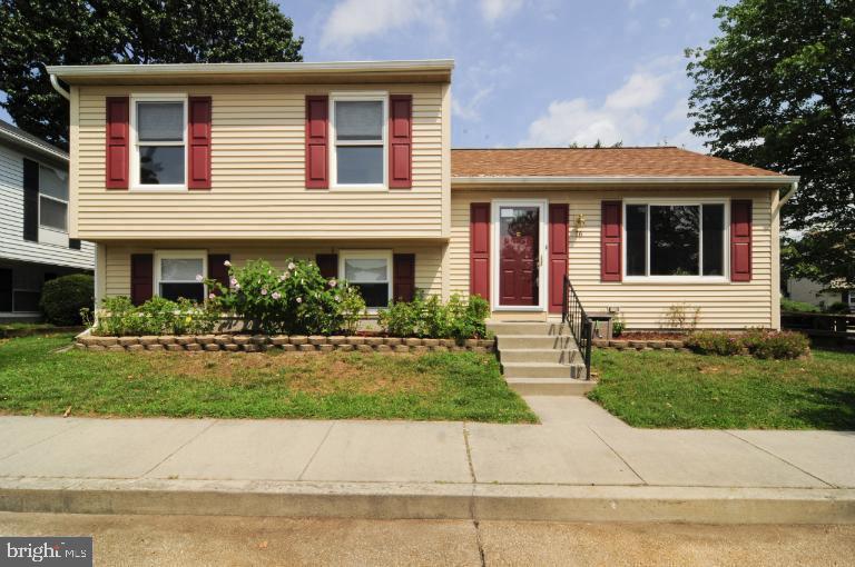 16 Chatterly Ct Property Photo 1