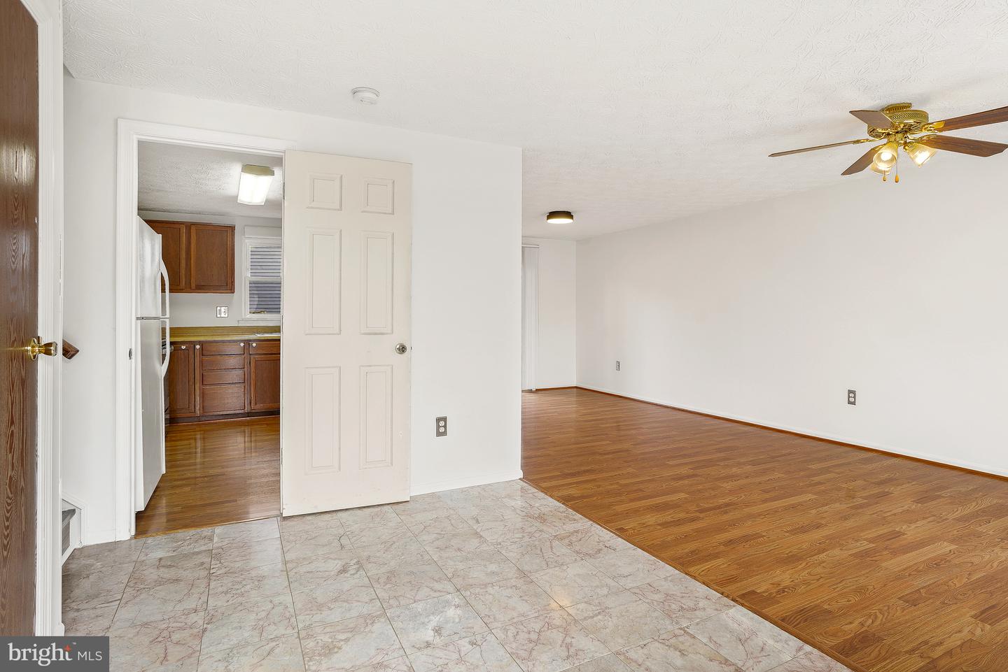16 Chatterly Ct Property Photo 6