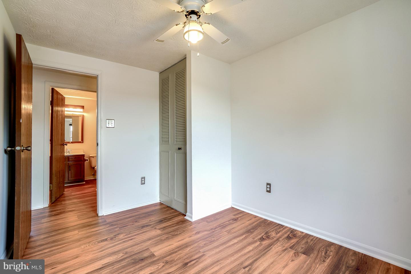 16 Chatterly Ct Property Photo 7