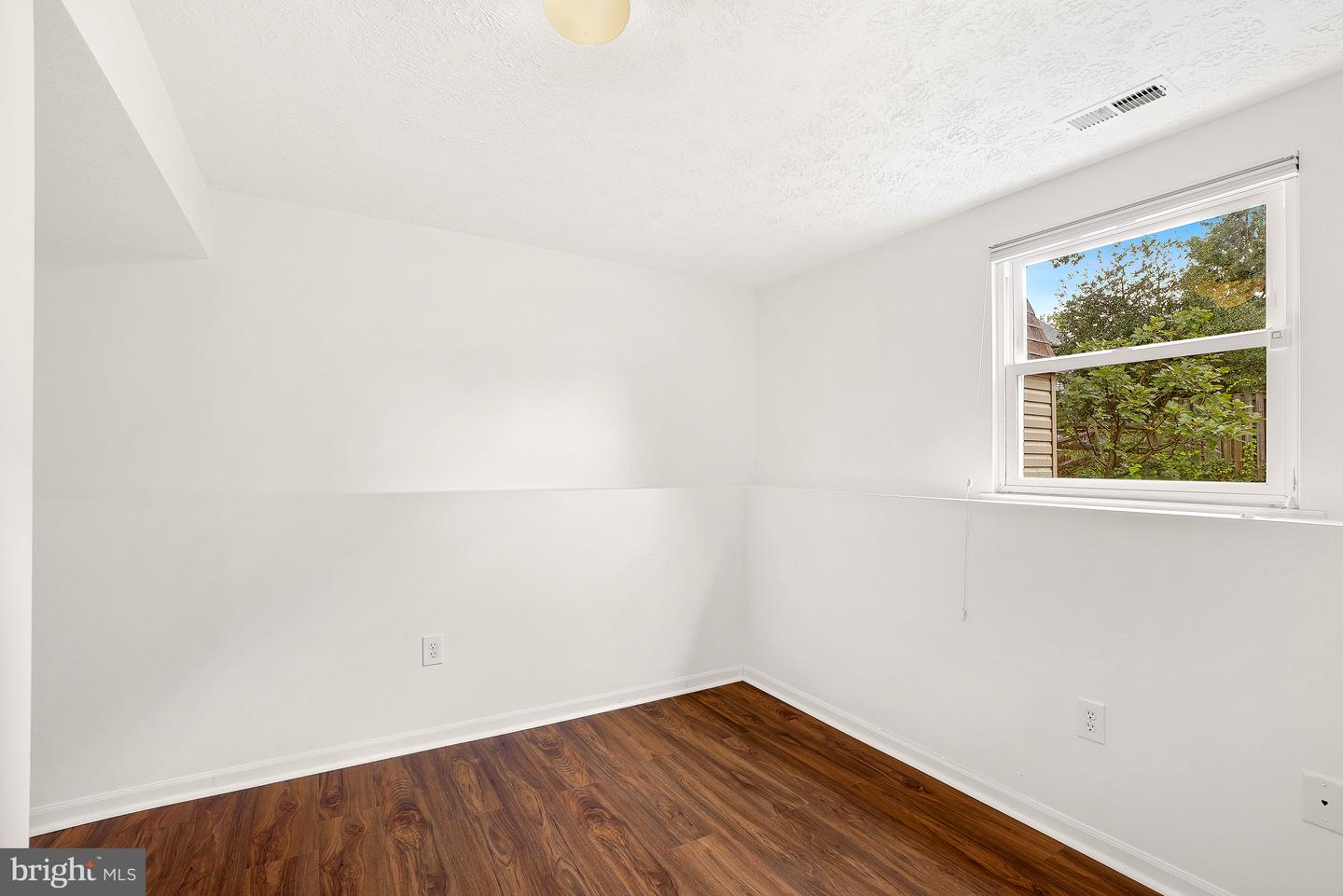 16 Chatterly Ct Property Photo 27