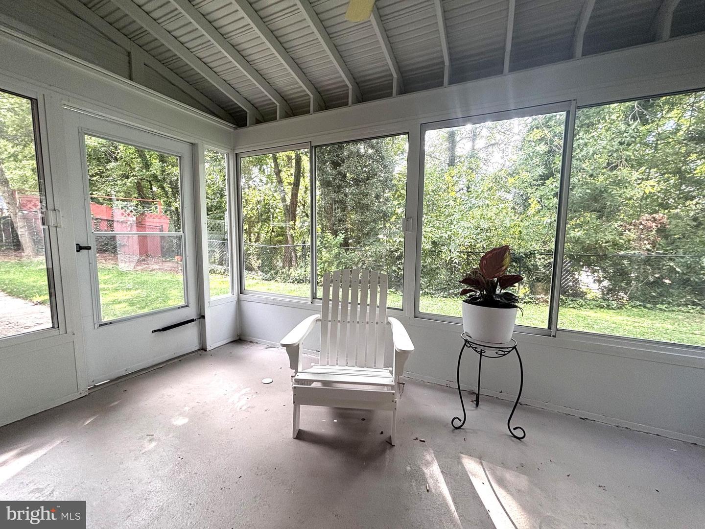 428 Montemar Ave #c Property Photo 10
