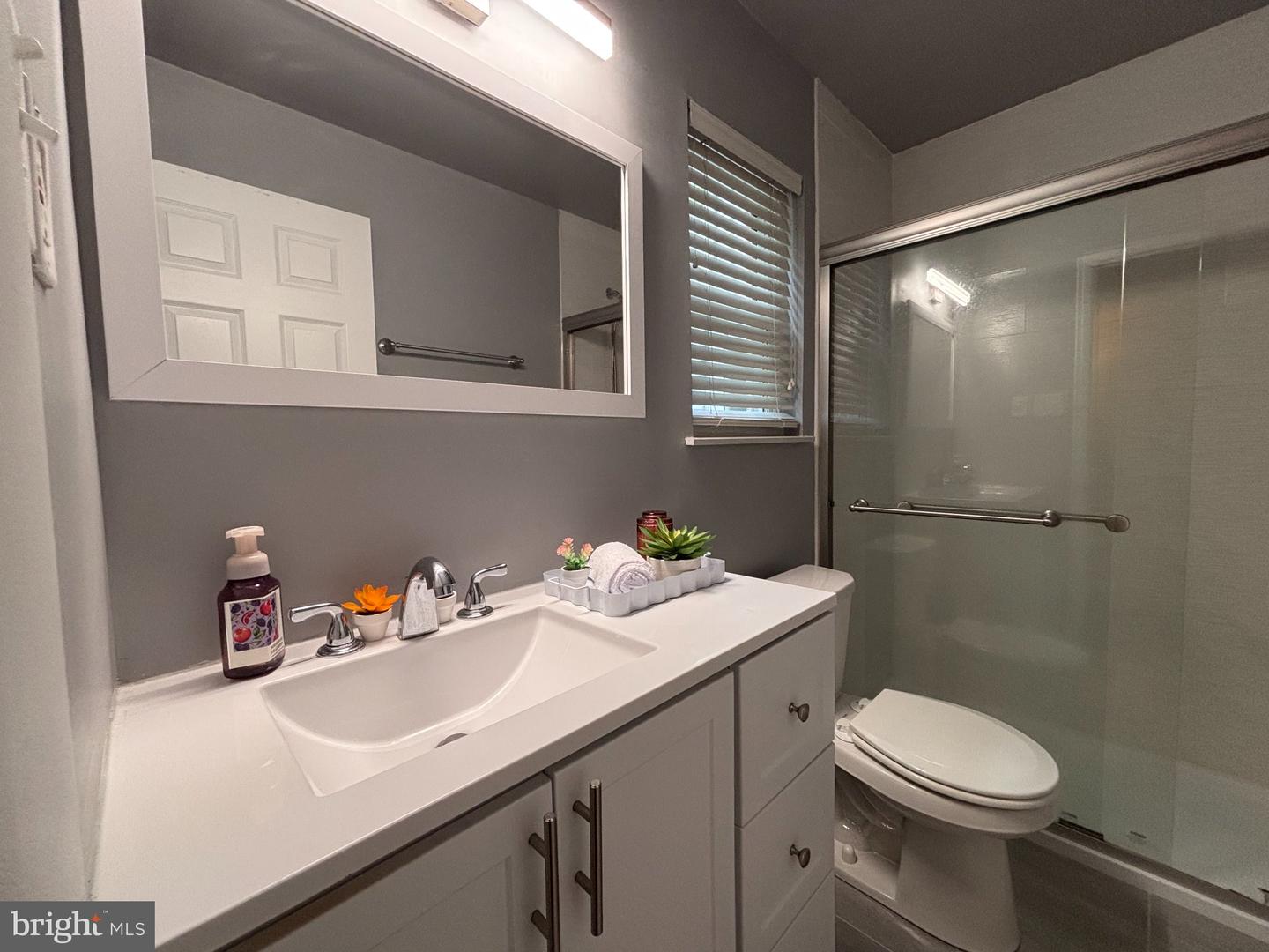428 Montemar Ave #c Property Photo 17
