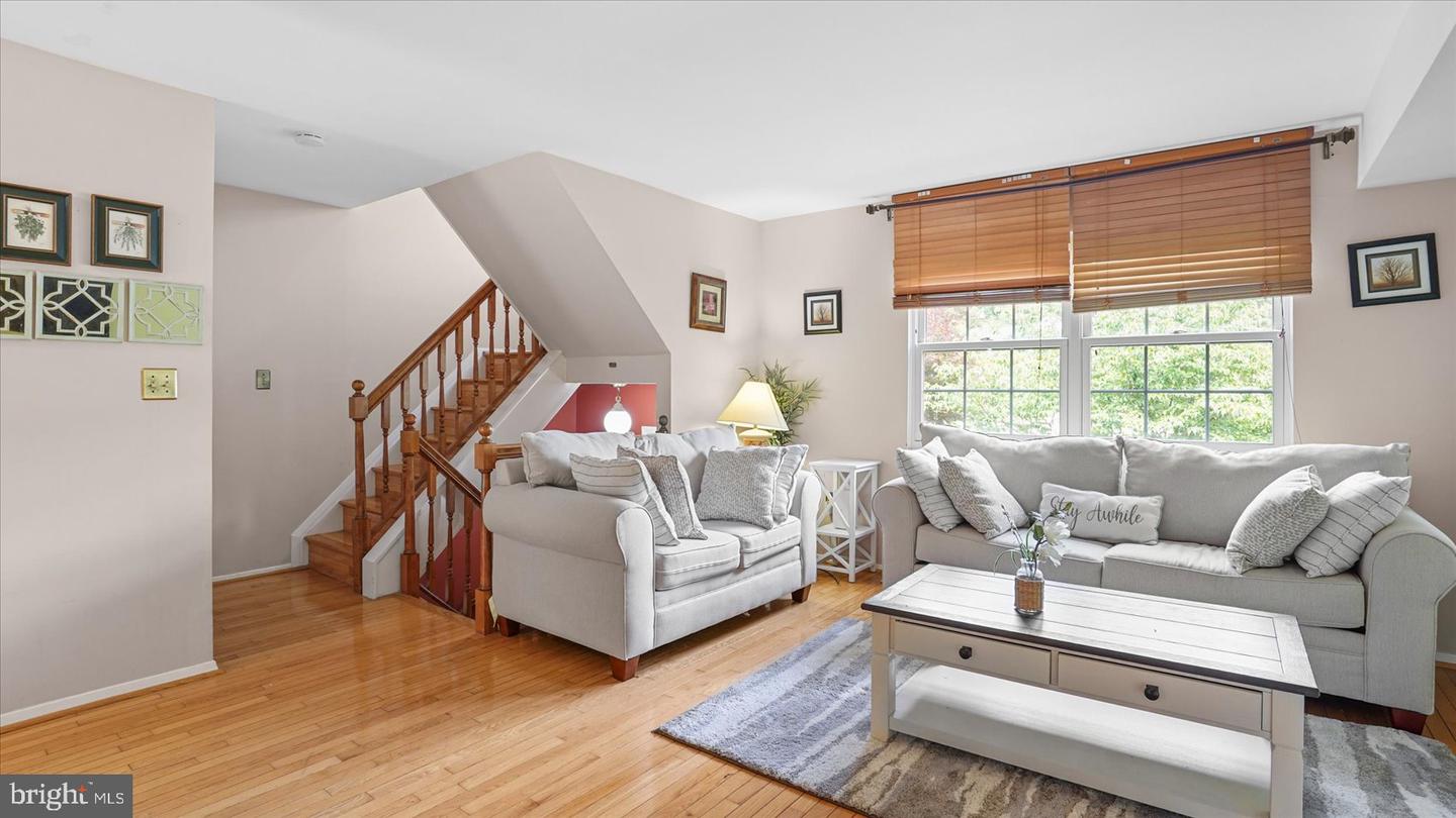 6 DRAWBRIDGE CT Property Photo 1