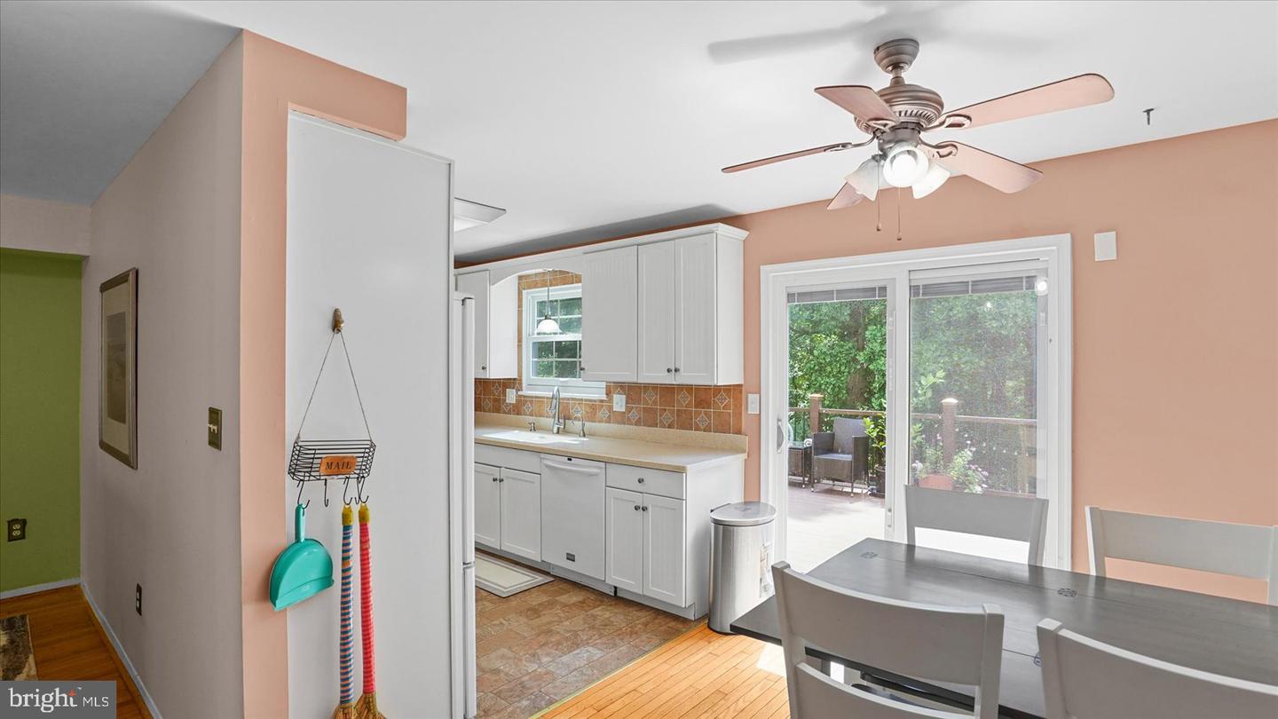 6 Drawbridge Ct Property Photo 7