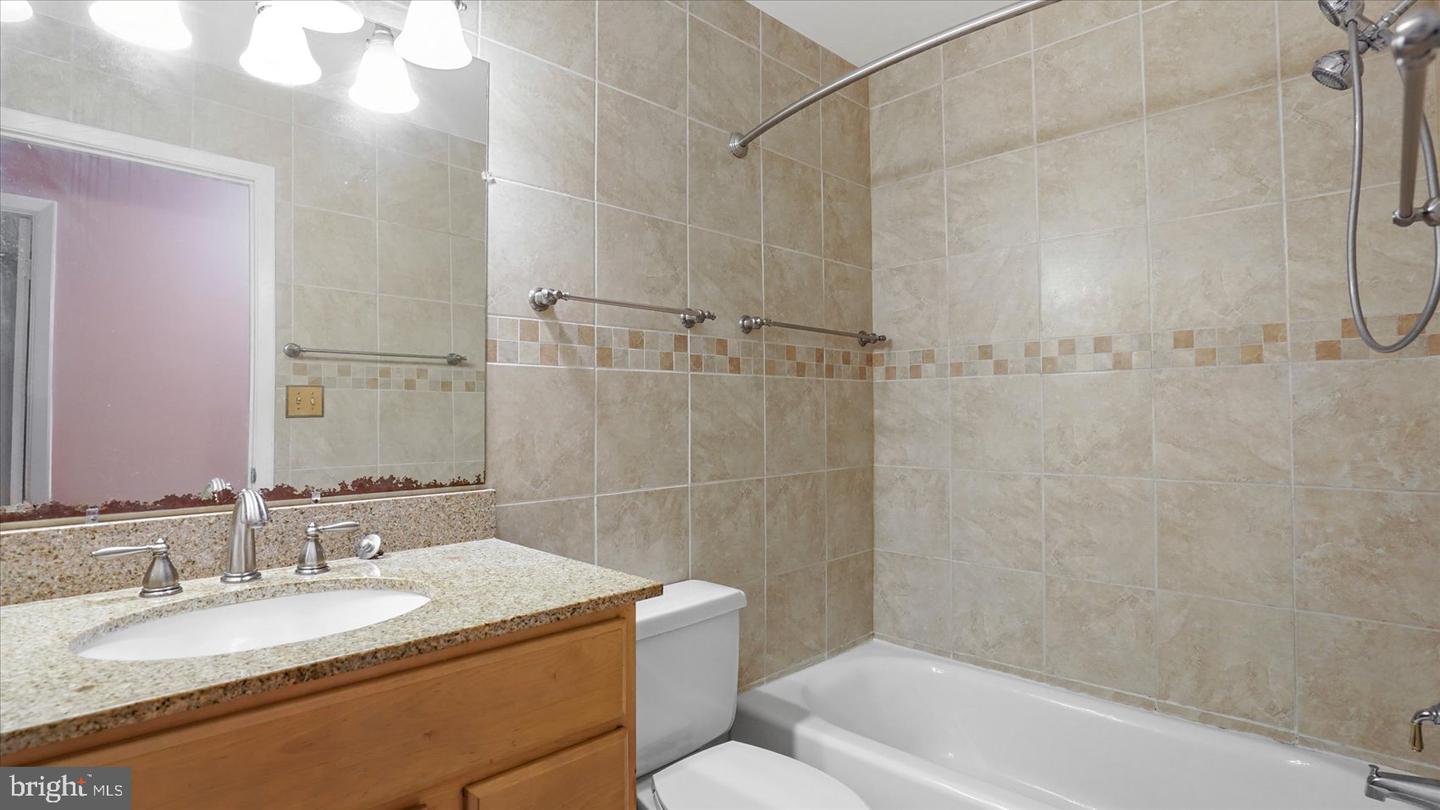 6 Drawbridge Ct Property Photo 23