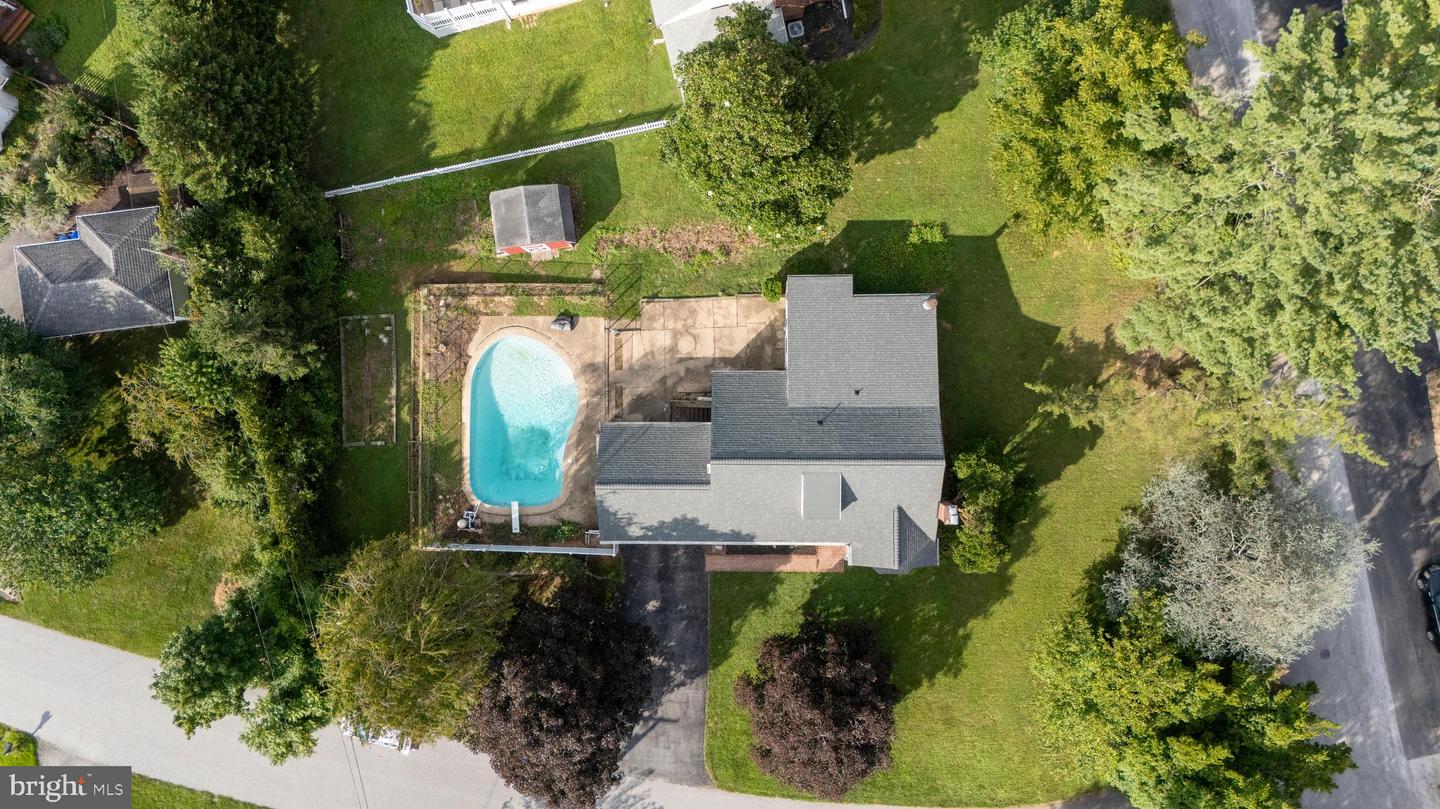 1600 Dennis Ave Property Photo 5