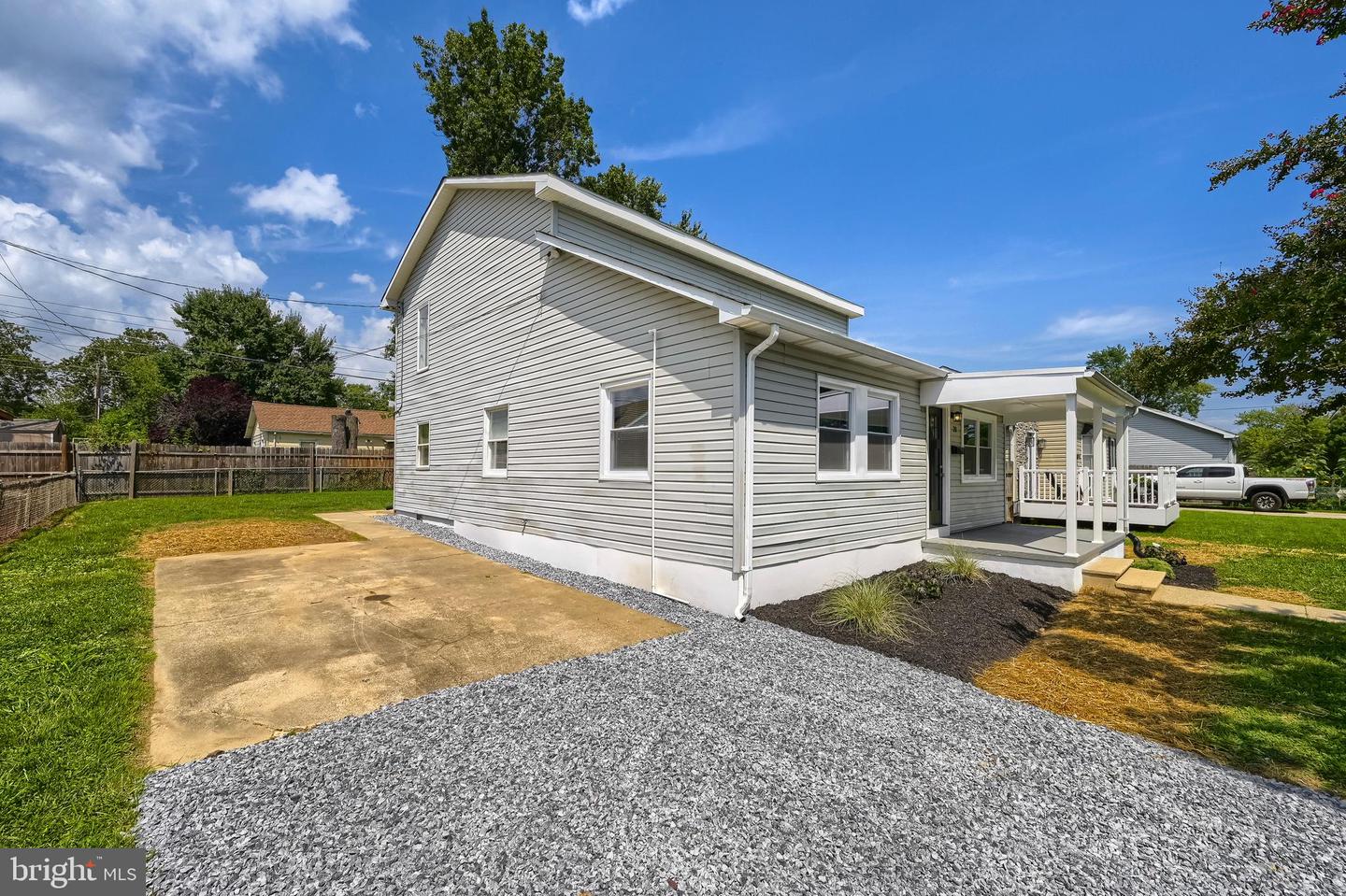 20 Transverse Ave Property Photo 26