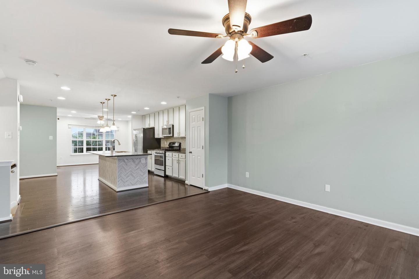 8529 Stansbury Lake Dr Property Photo 14