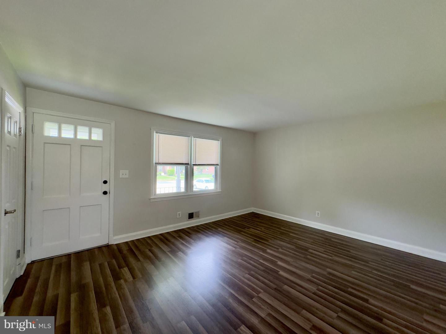 11 Wilfred Ct Property Photo 3