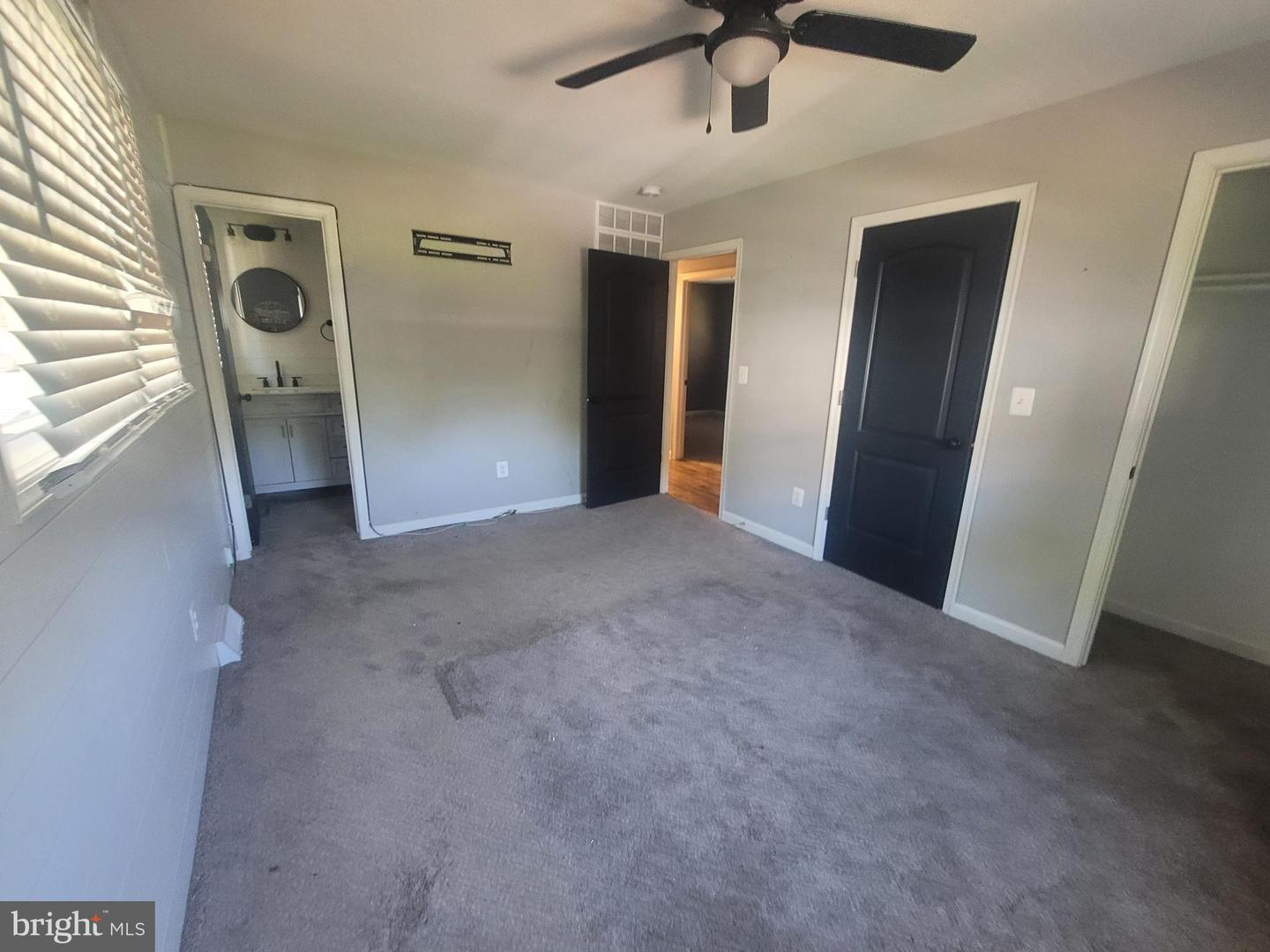 3023 New York Ave Property Photo 13