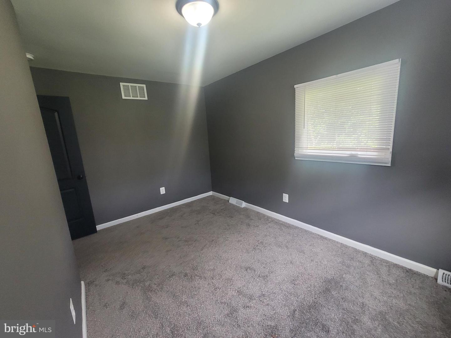 3023 New York Ave Property Photo 15