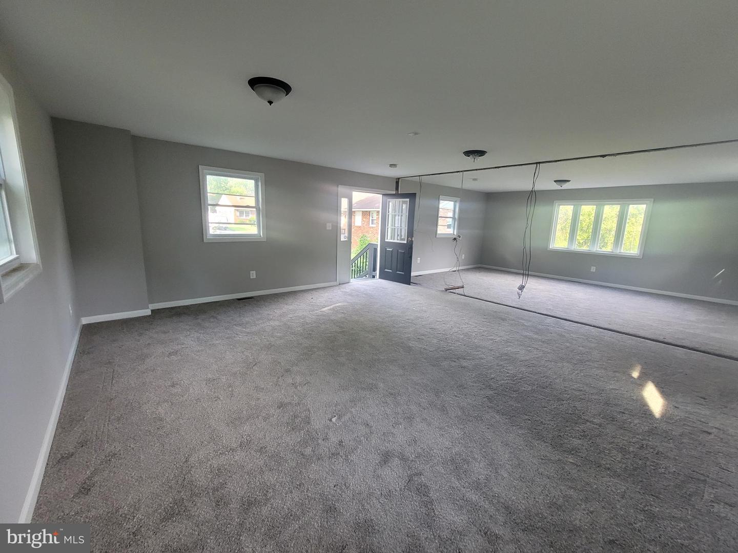 3023 New York Ave Property Photo 25