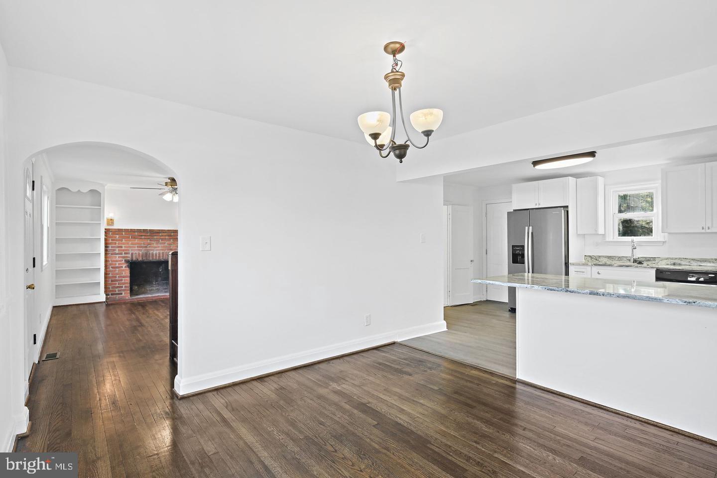 423 Ingleside Ave Property Photo 5