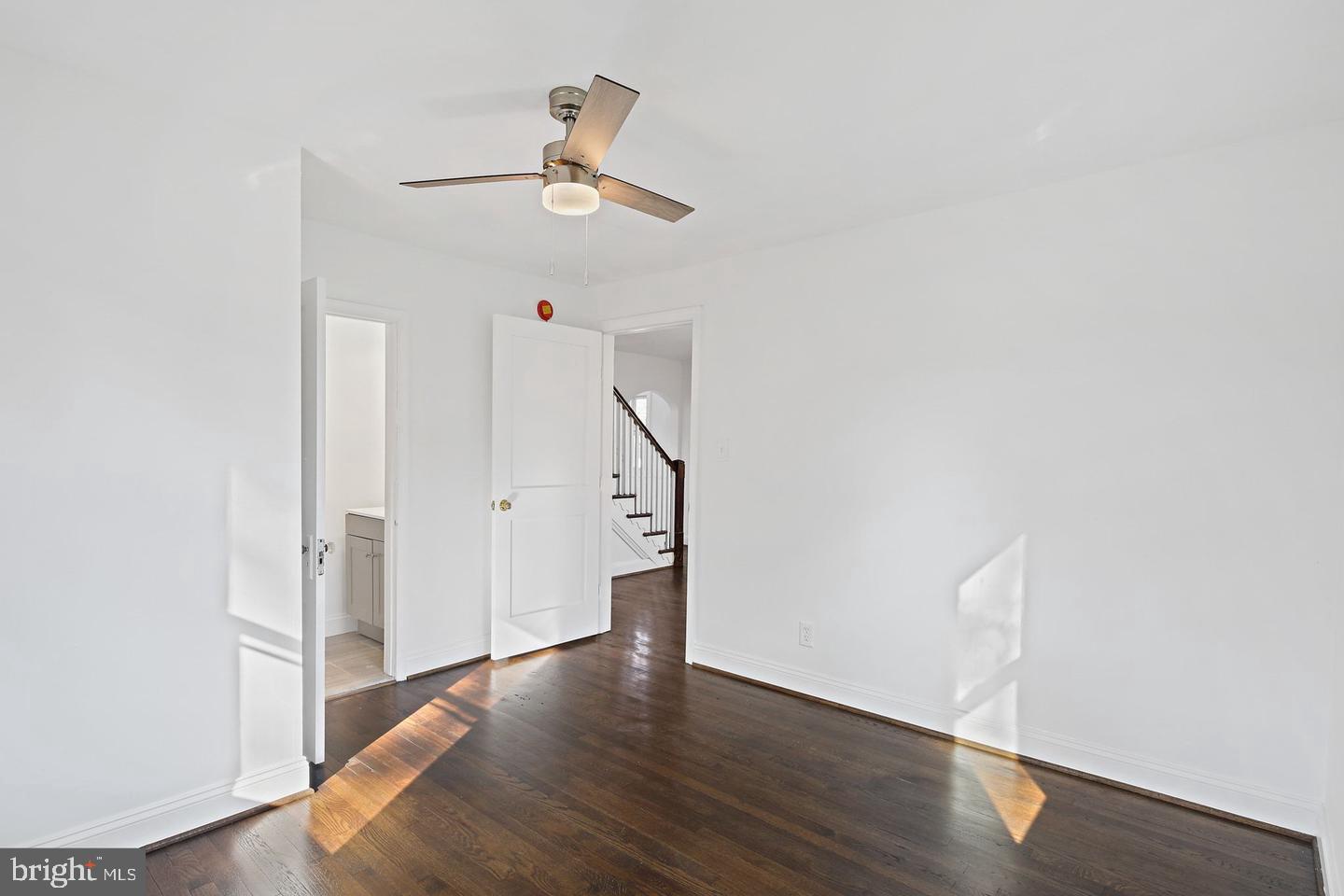 423 Ingleside Ave Property Photo 10