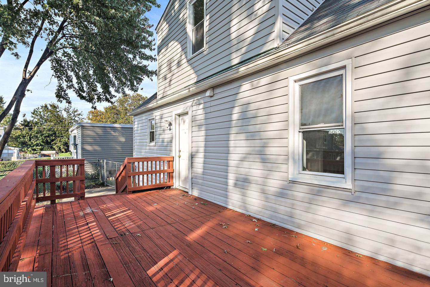 423 Ingleside Ave Property Photo 16