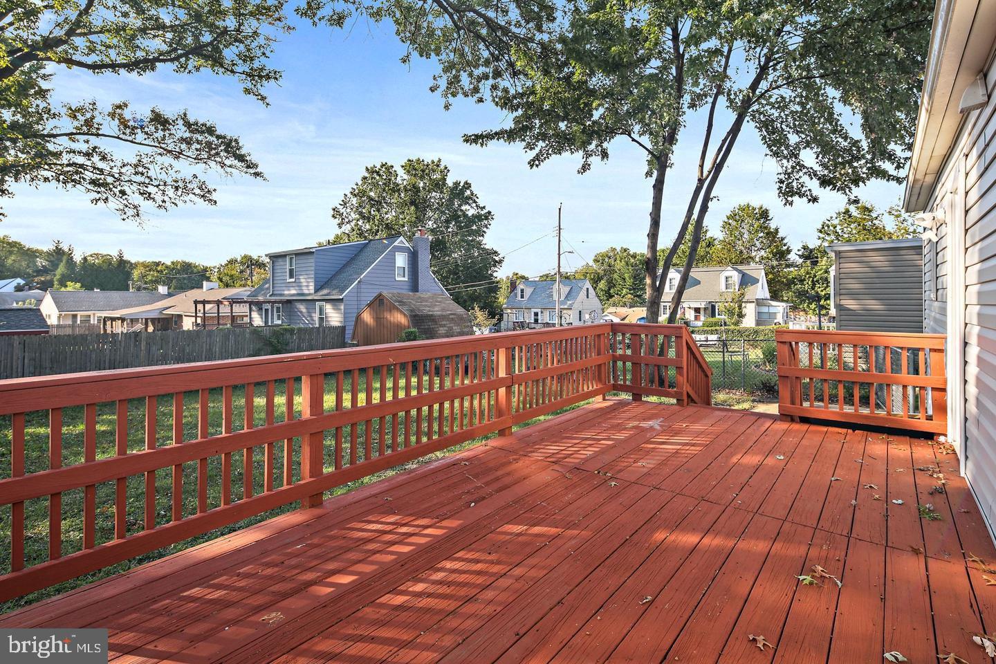423 Ingleside Ave Property Photo 17